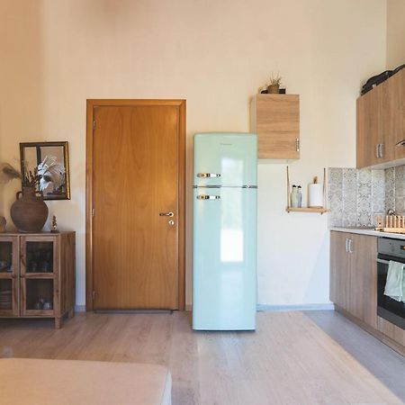 Ampelos Cretan Villa - Private Pool & Heated Ozone Jacuzzi Yerolakkos Bagian luar foto